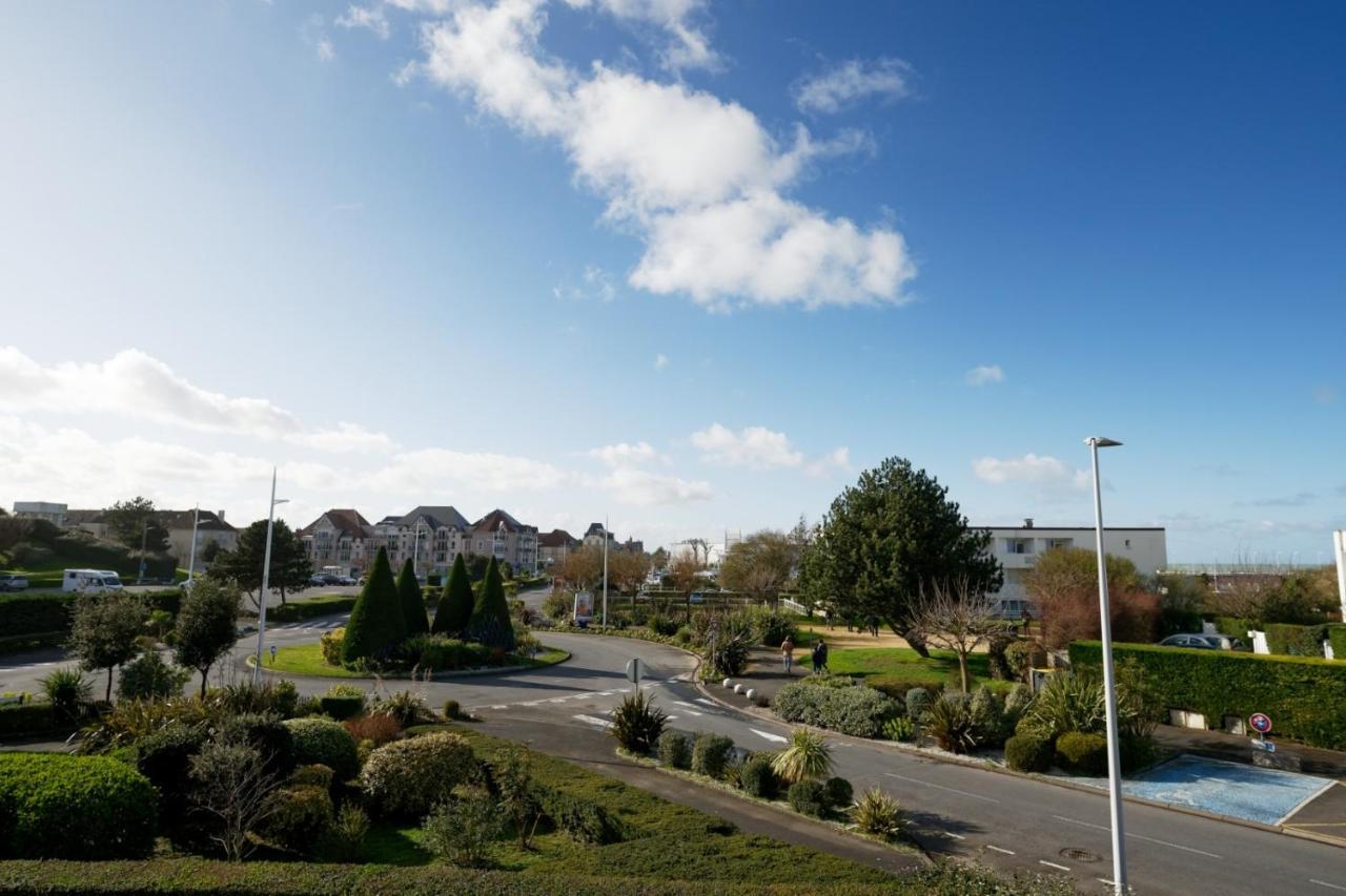 Été Indien l Le luxe&votre vue mer à Ouistreham Exterior foto